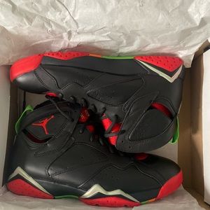 Nike air jordan size 10.5 red black and green